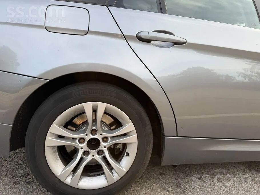 BMW E91 2009 photo 5