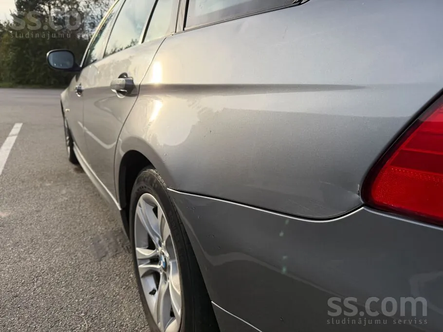 BMW E91 2009 photo 4