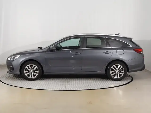 Hyundai I30 2020 photo 2