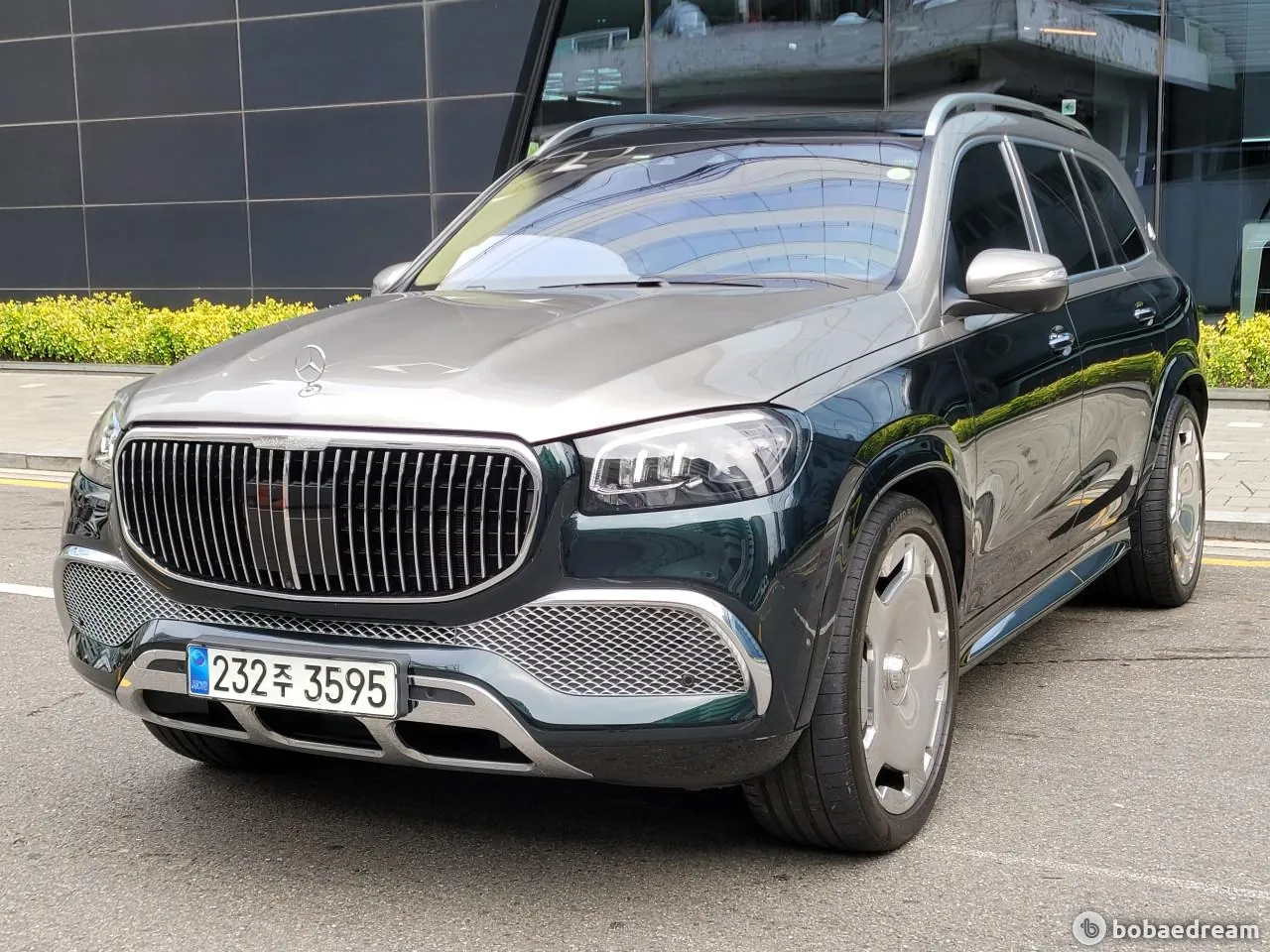 Mercedes-Benz Maybach Gls 600 2023 photo 2