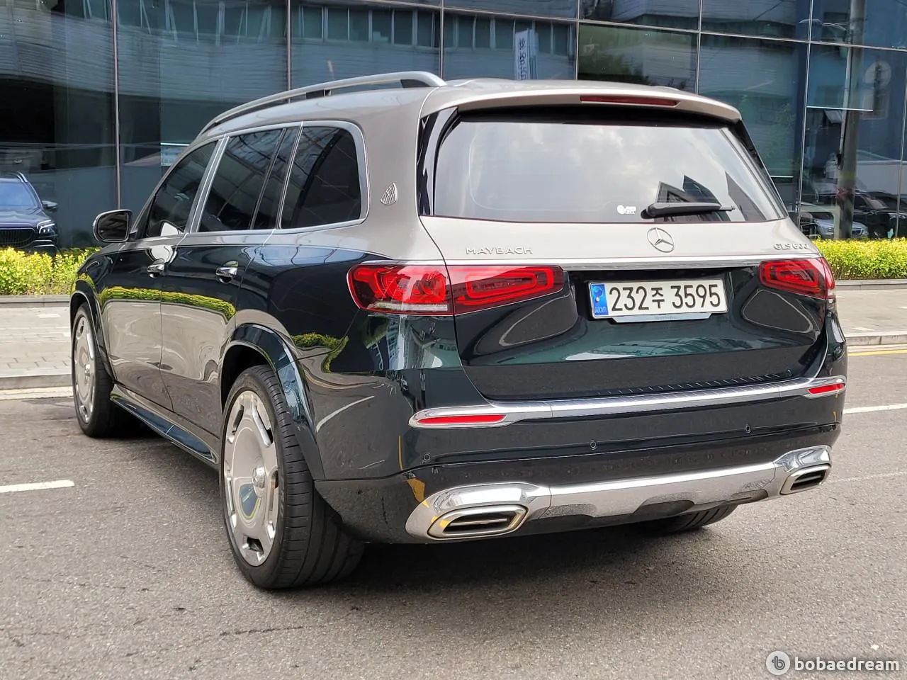 Mercedes-Benz Maybach Gls 600 2023 photo 3