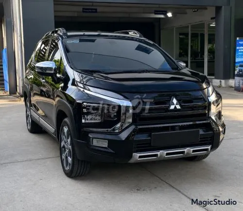 Mitsubishi Xpander Cross 2024 photo 2