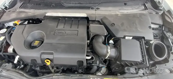 Land Rover Discovery Sport 2020 photo 4
