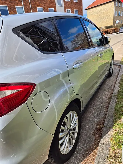 Ford C-Max 2013 photo 4