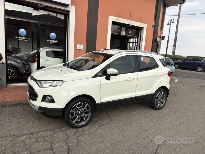 Ford Ecosport 2016 photo 2