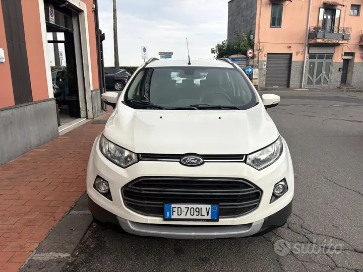 Ford Ecosport 2016 photo 4
