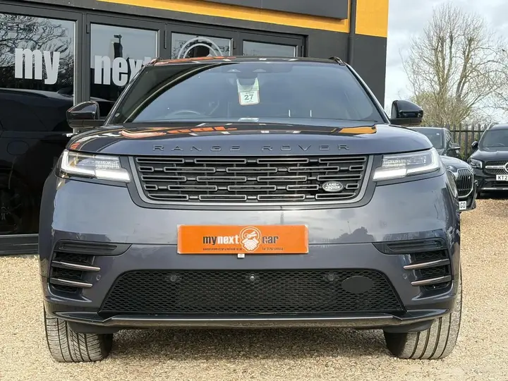 Land Rover Range Rover Velar 2024 photo 3