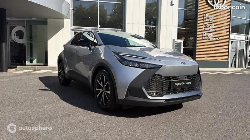 Toyota C-Hr 2025 photo 3