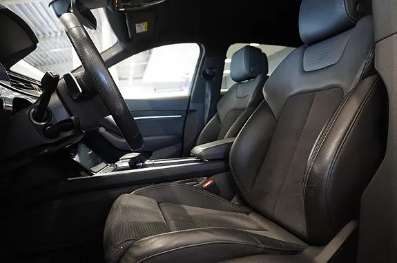 Audi Q8 E-Tron 2024 photo 3