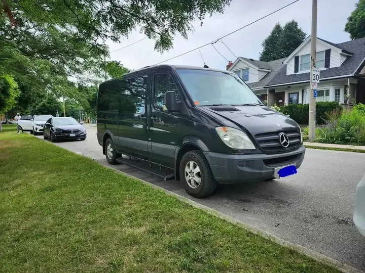 Mercedes-Benz Sprinter Van