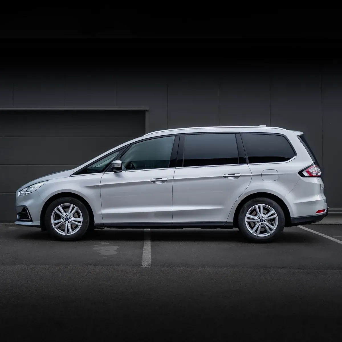 Ford Galaxy 2020 photo 3