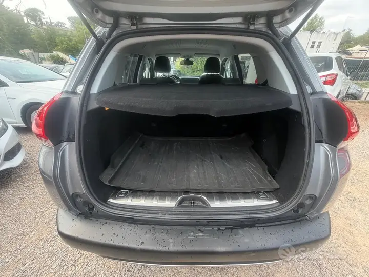 Peugeot 2008 2015 photo 3