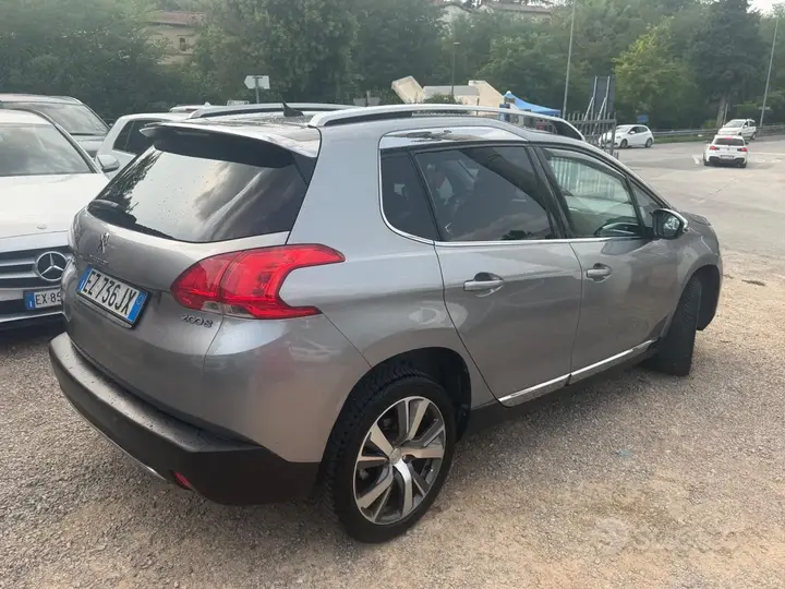 Peugeot 2008 2015 photo 4