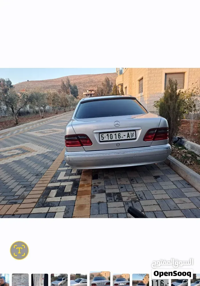 Mercedes-Benz 230