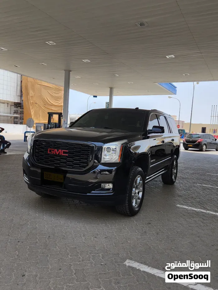 GMC Yukon Denali