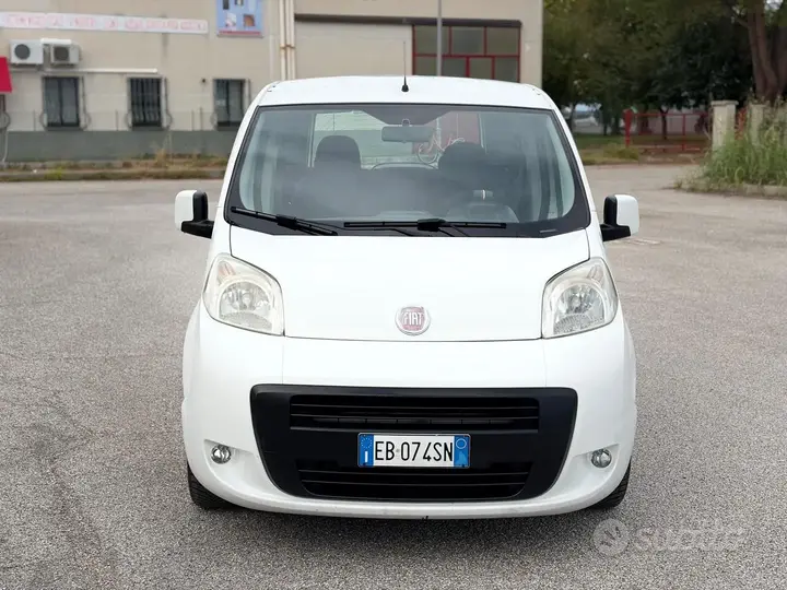 Fiat Qubo 2010 photo 2