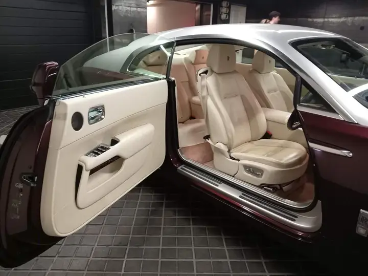 Rolls-Royce Wraith 2014 photo 5