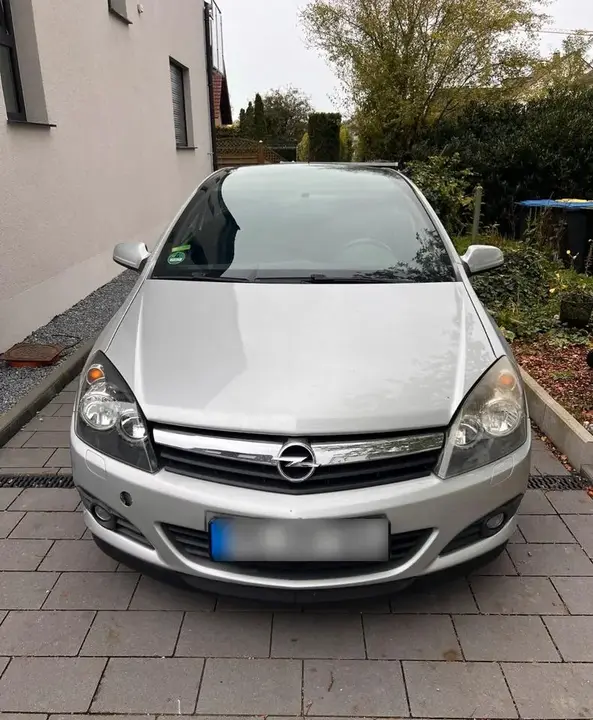 Opel Astra H
