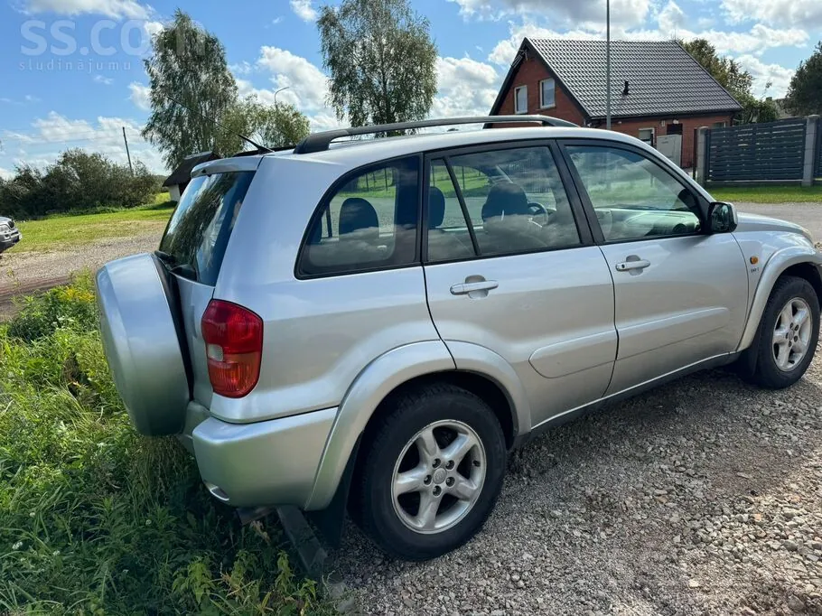 Toyota Rav4 2006 photo 4