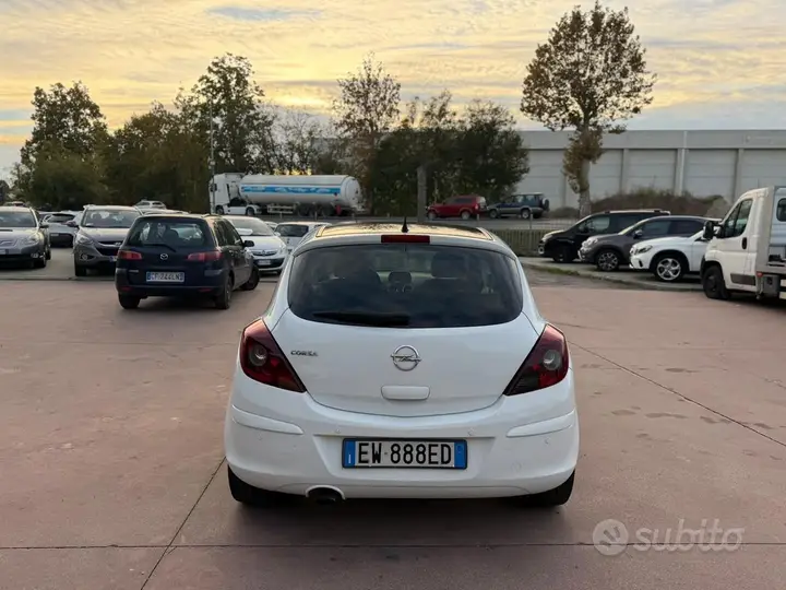 Opel Corsa 2014 photo 5