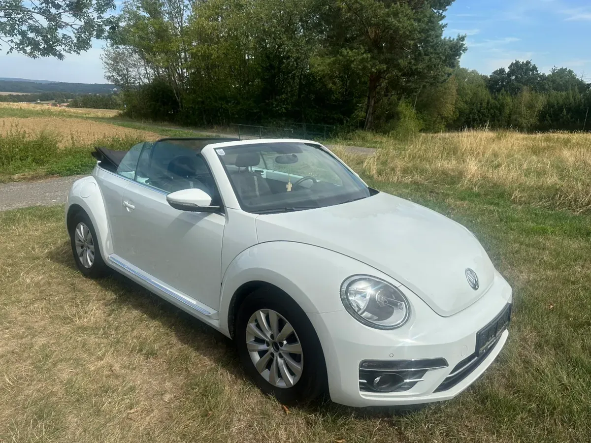 Volkswagen Beetle 2017 photo 3