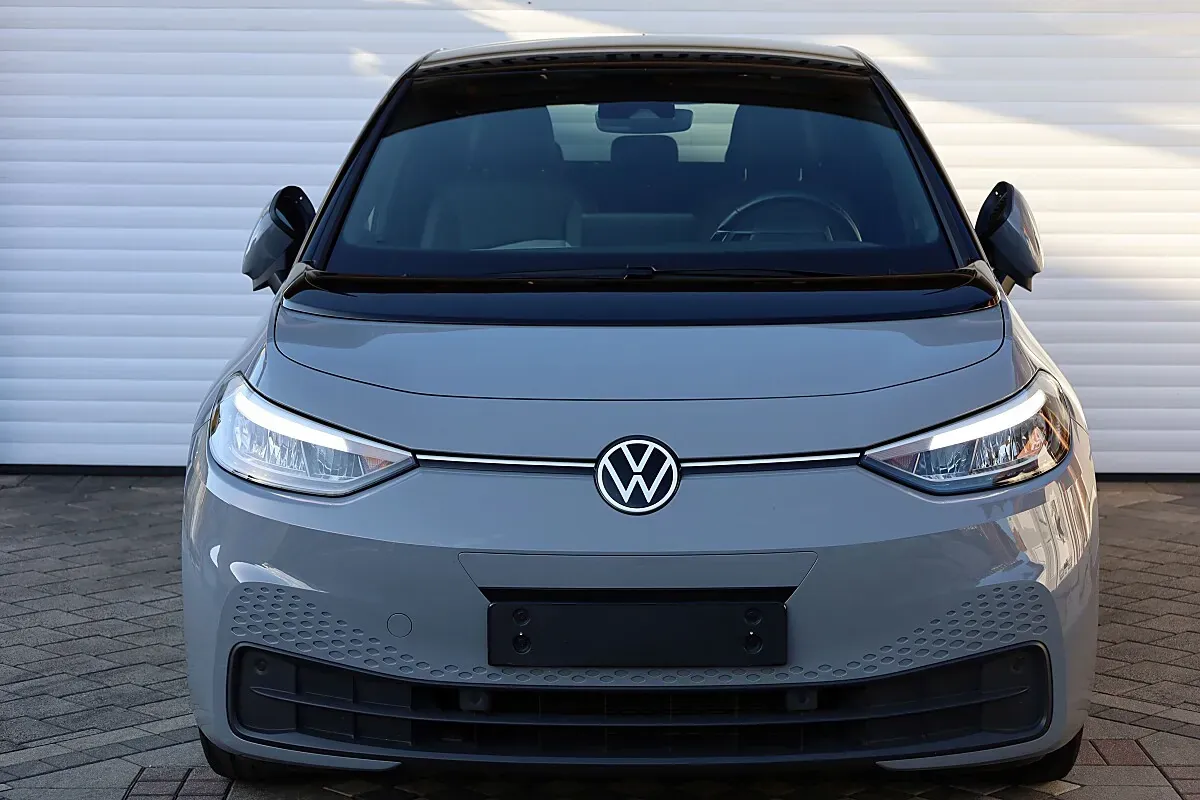 Volkswagen Id.3 Pro 2023 photo 2
