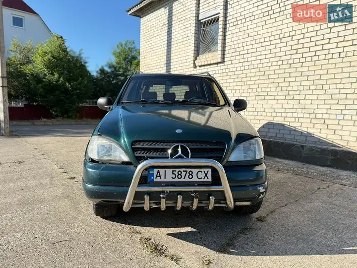 Mercedes-Benz M-Class 1999 photo 2