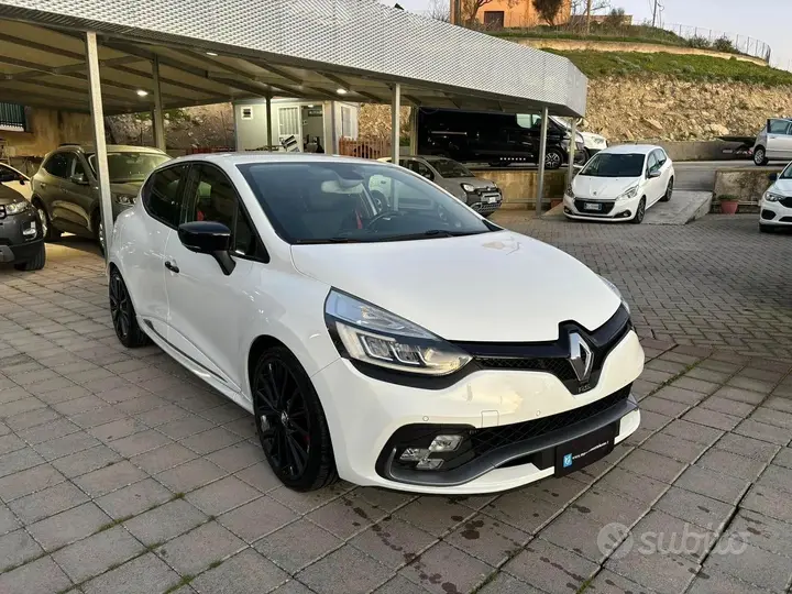 Renault Clio 2018 photo 2