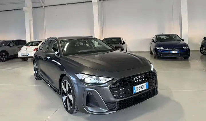 Audi A5 Avant 2025 photo 2