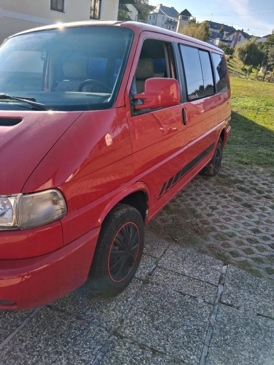 Volkswagen Multivan 1997 photo 2