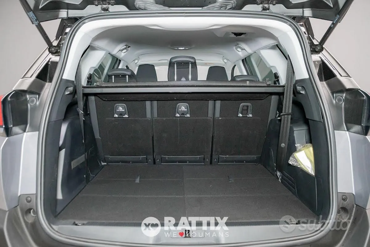 Peugeot 5008 2018 photo 5