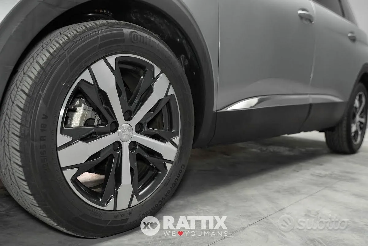 Peugeot 5008 2018 photo 3