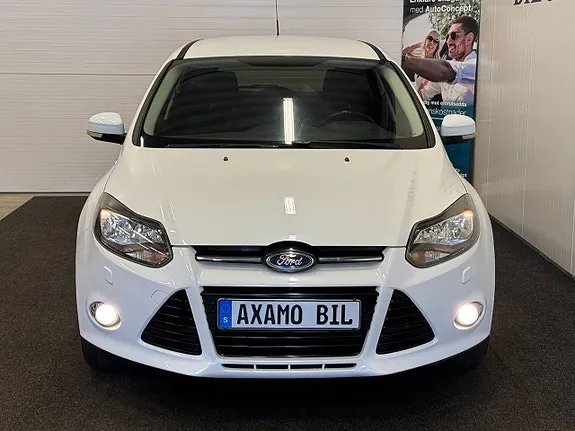 Ford Focus 2012 photo 2