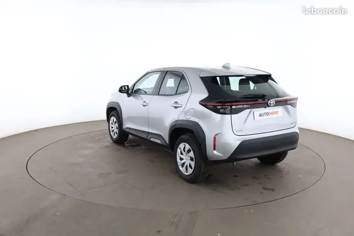 Toyota Yaris Cross 2022 photo 2