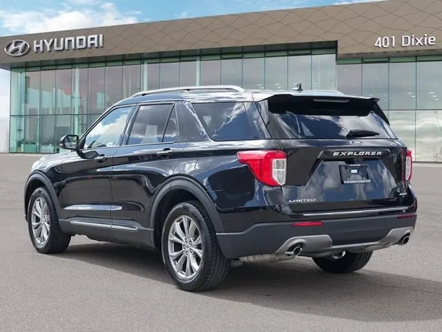 Ford Explorer 2023 photo 3