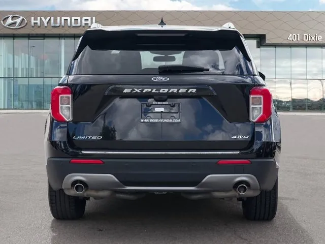 Ford Explorer 2023 photo 4