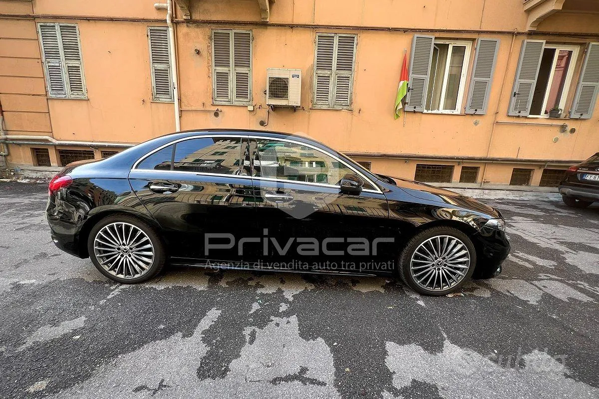 Mercedes-Benz A 180 2025 photo 4