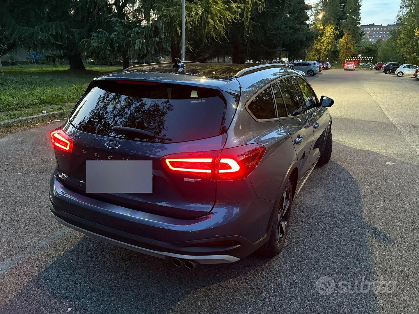 Ford Focus 2023 photo 2