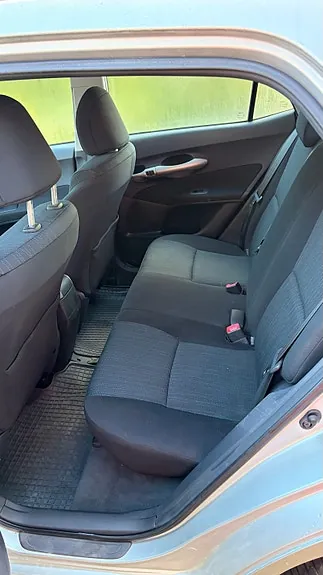 Toyota Auris 2008 photo 3