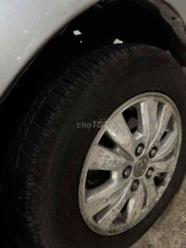 Toyota Innova 2009 photo 3
