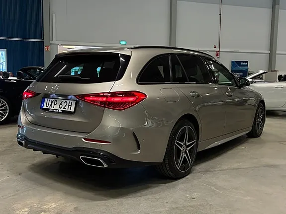 Mercedes-Benz C300 2023 photo 4