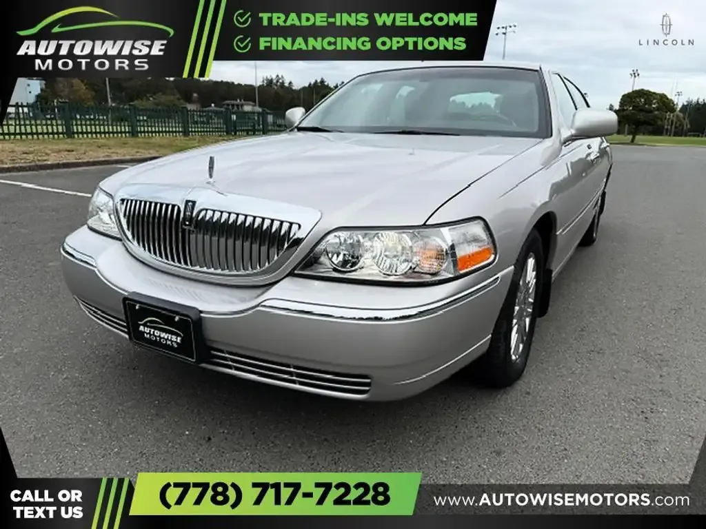 Lincoln Town Car