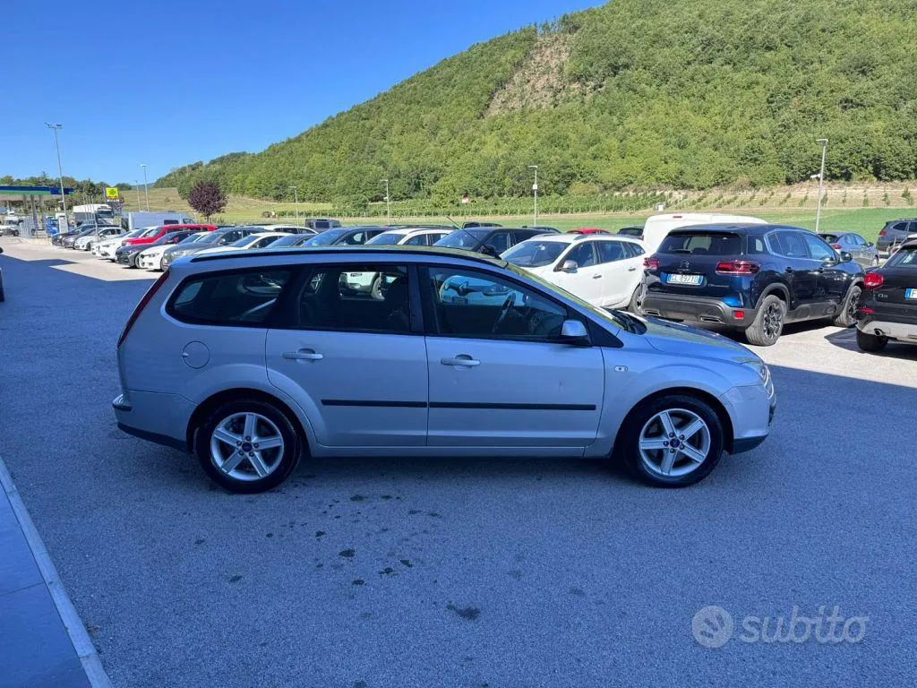 Ford Focus 2005 photo 4