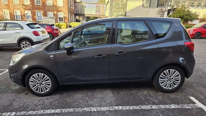 Vauxhall Meriva 2013 photo 5