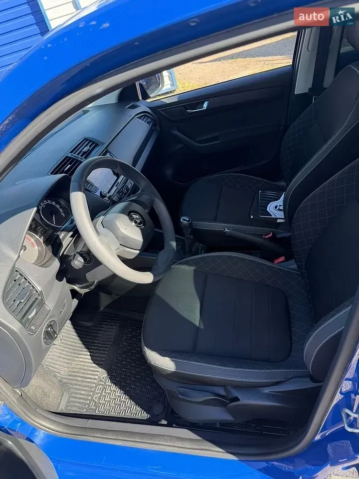 Skoda Fabia 2021 photo 5