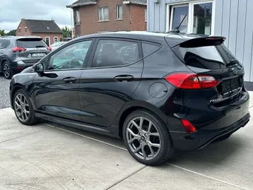 Ford Fiesta 2023 photo 2
