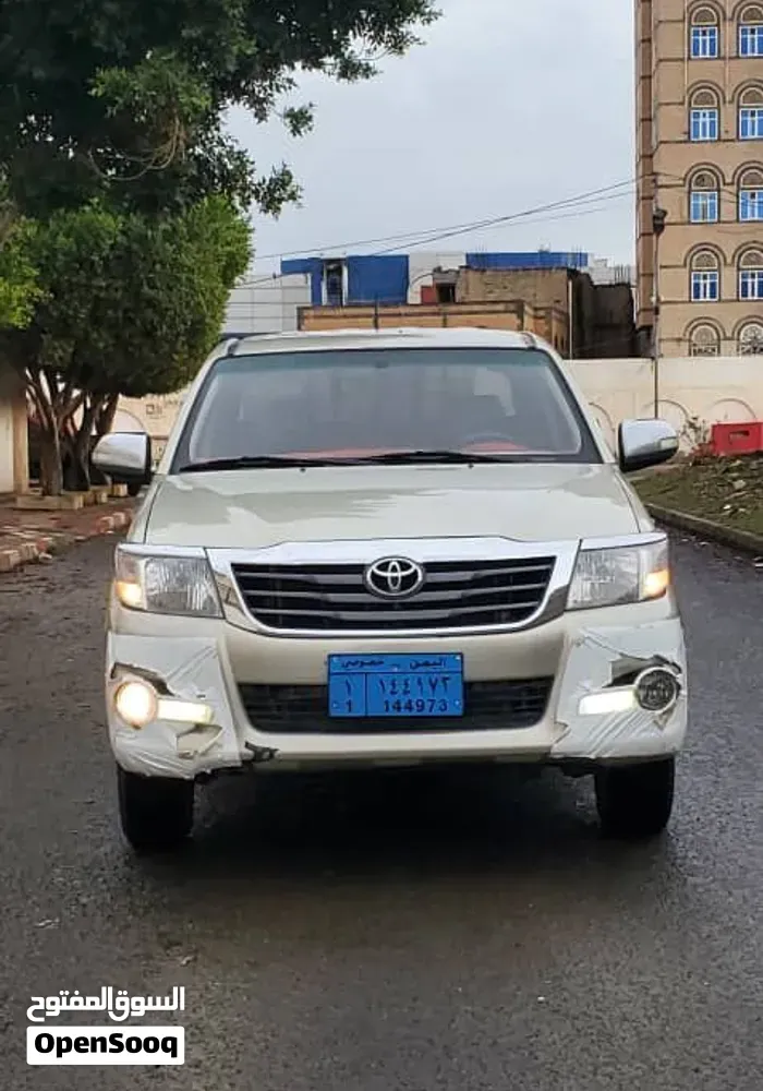 Toyota Hilux 2014 photo 3