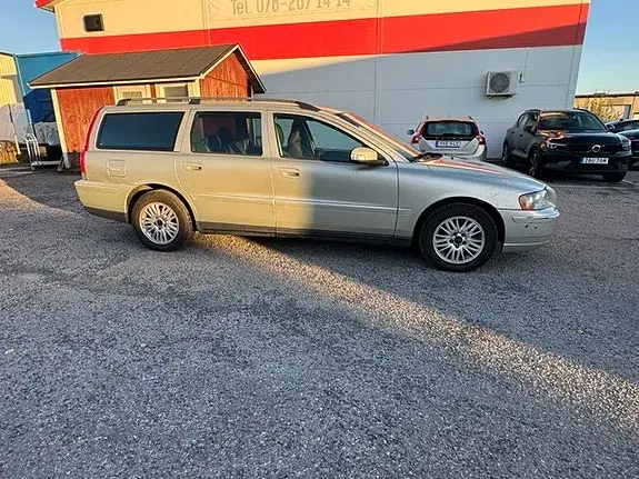 Volvo V70 2007 photo 4