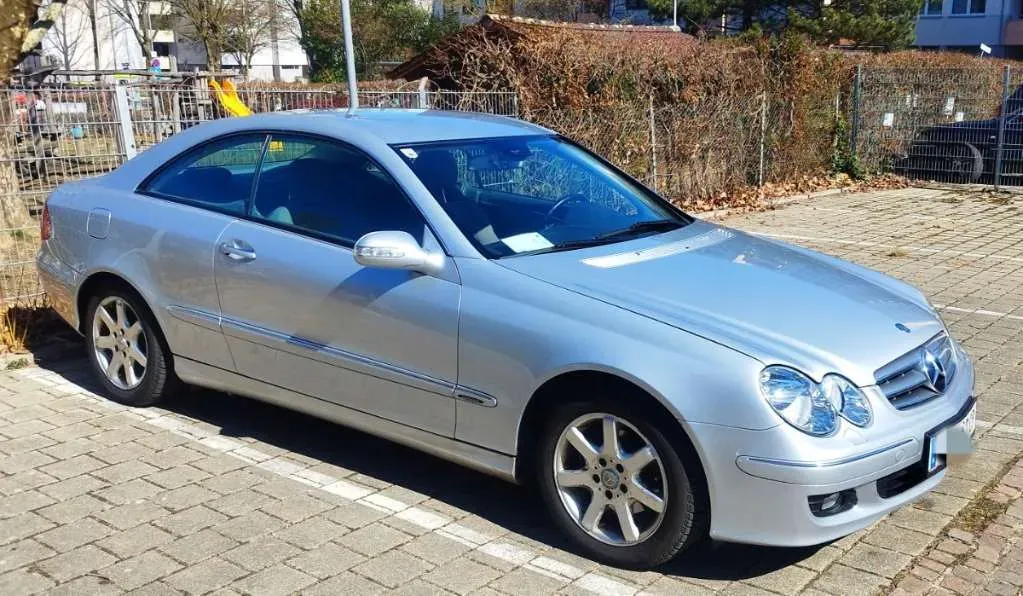 Mercedes-Benz Clk-Class