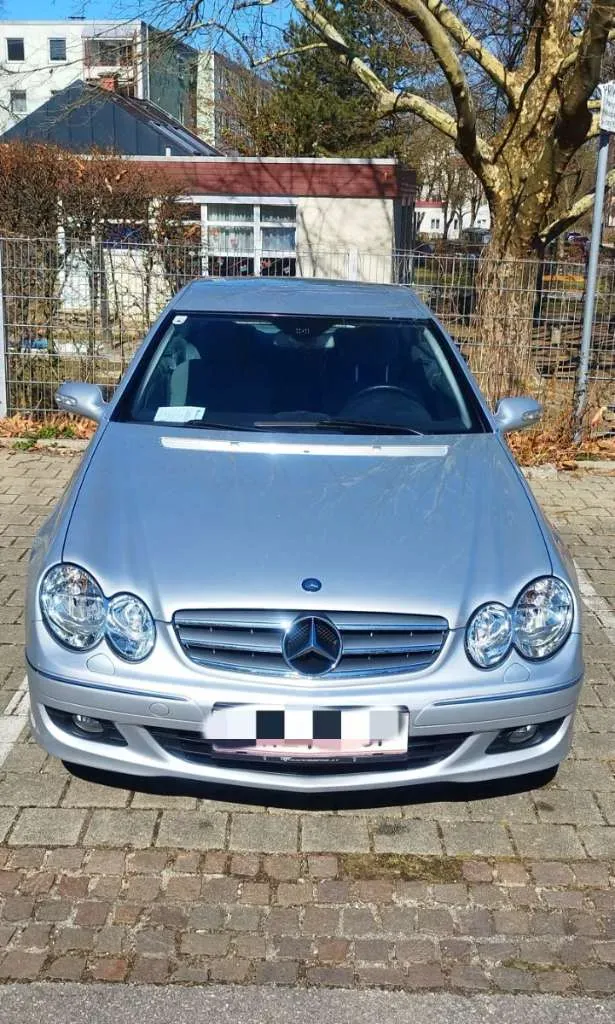 Mercedes-Benz Clk-Class 2006 photo 3